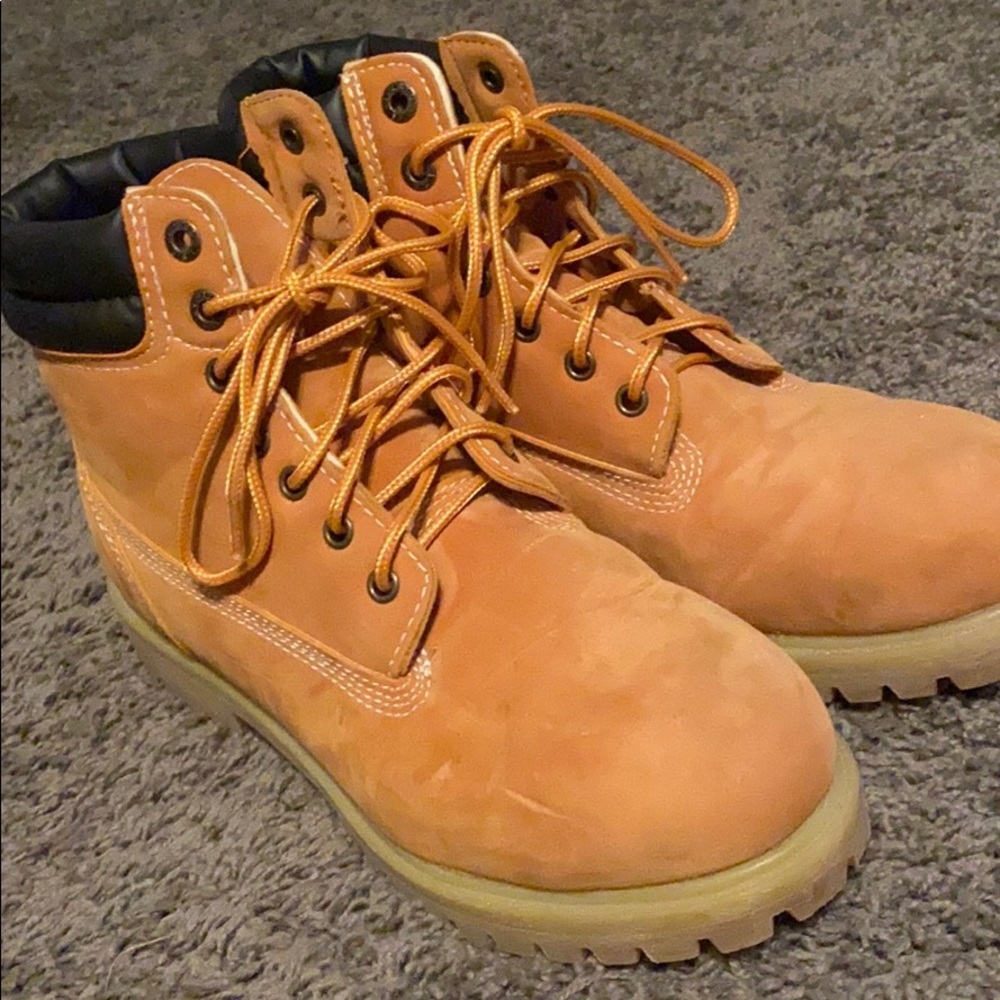 Levis boots